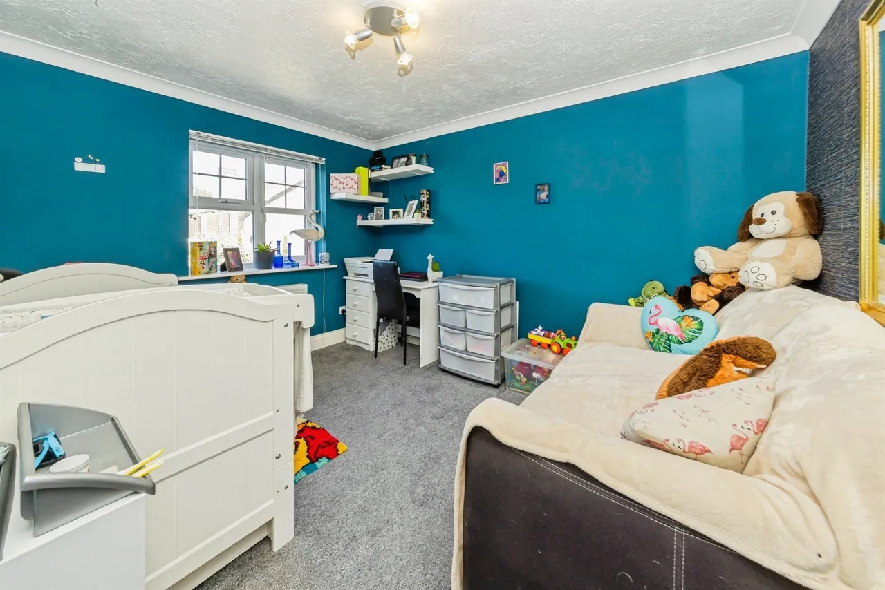 The Oaks, Burgess Hill, RH15, photo 10