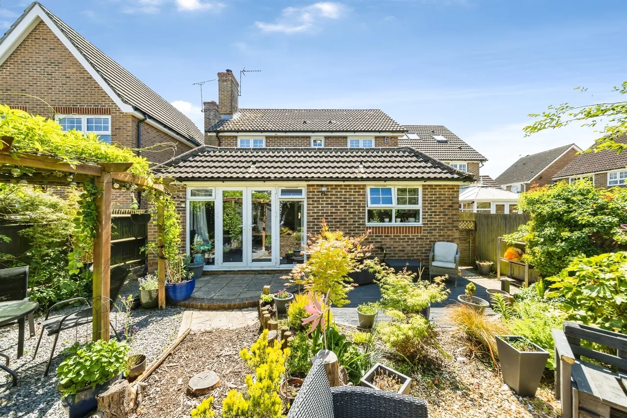 The Oaks, Burgess Hill, RH15, photo 17
