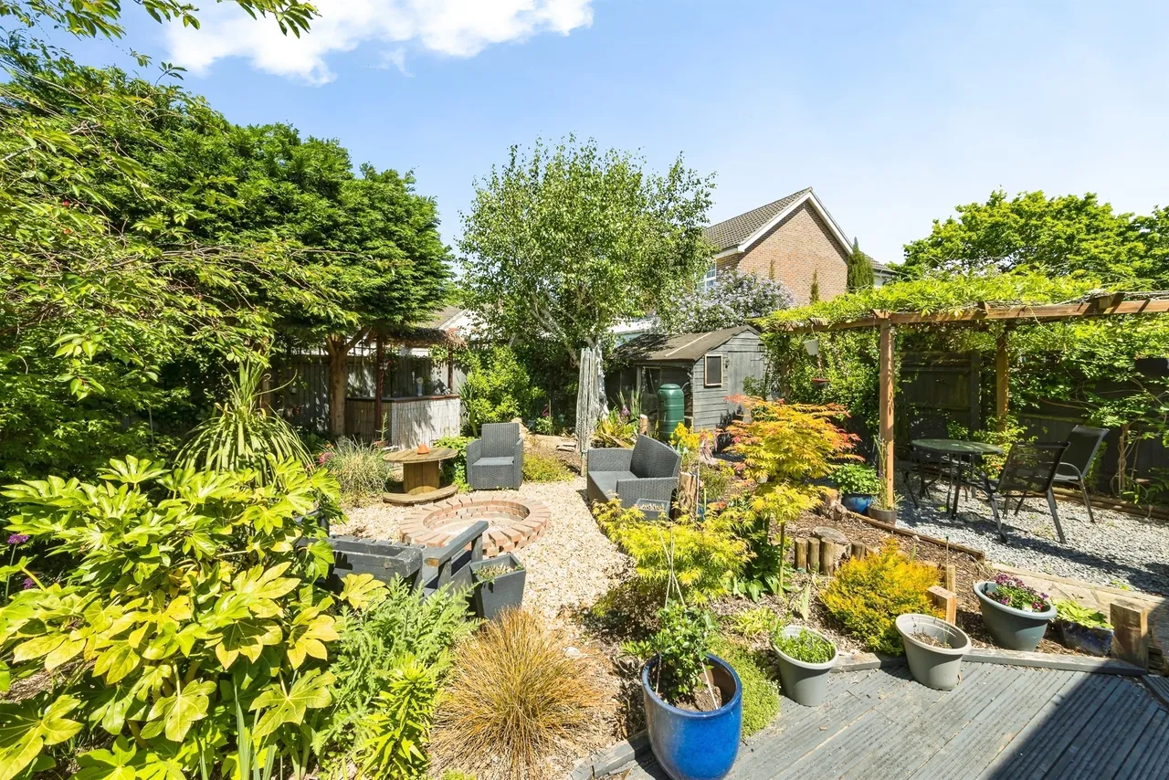 The Oaks, Burgess Hill, RH15, photo 14