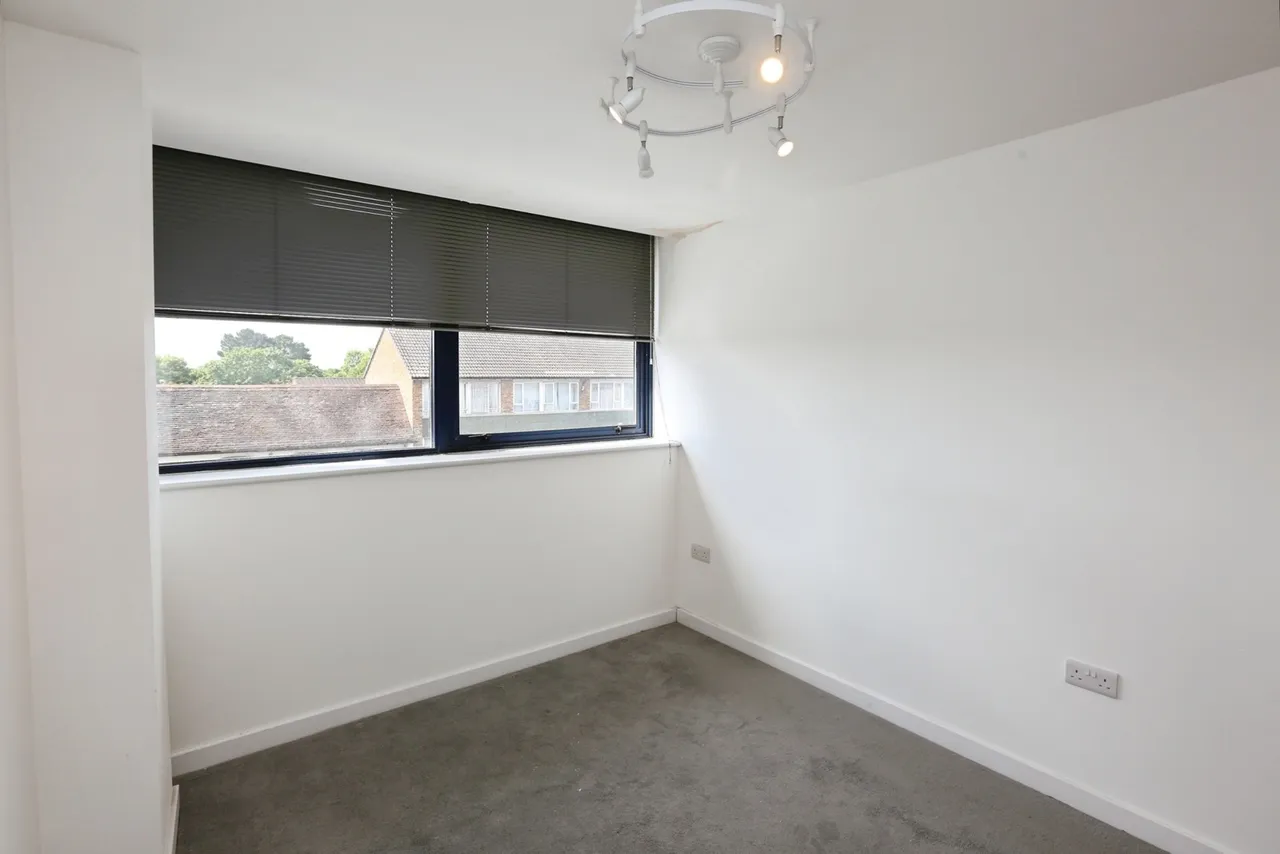West Street, Fareham, PO16, photo 15
