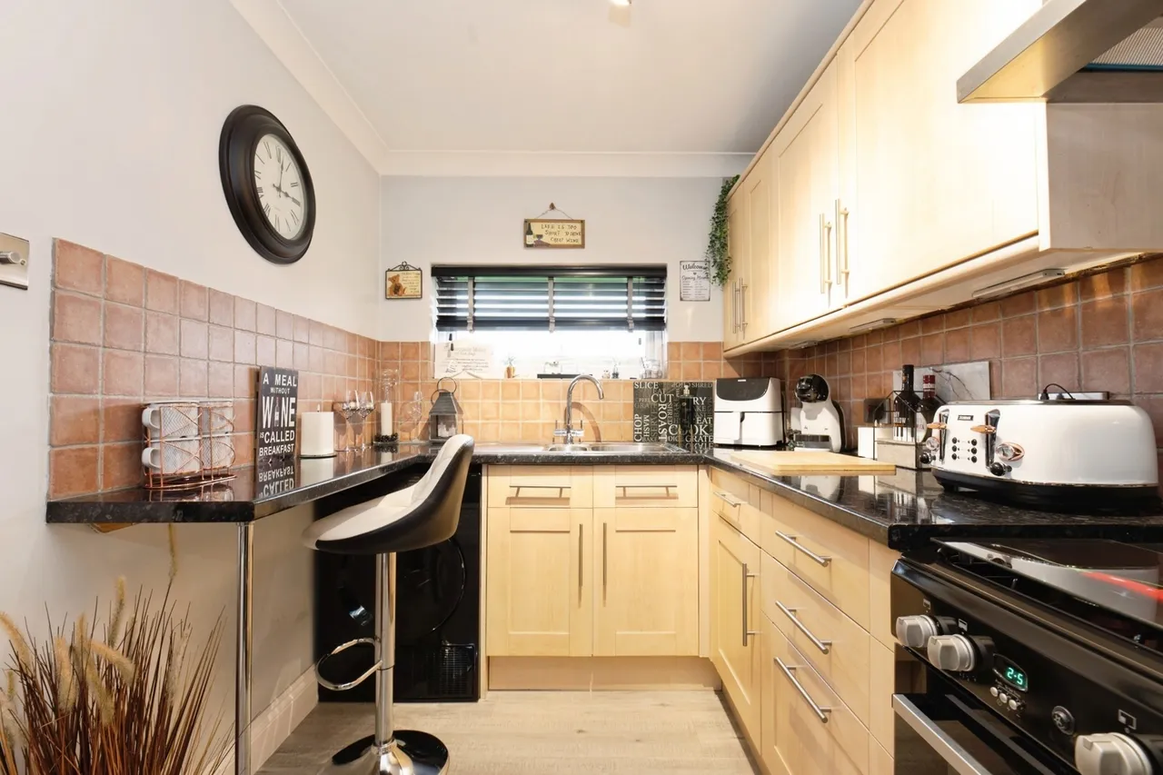 Grovelands, West Molesey, KT8, photo 12