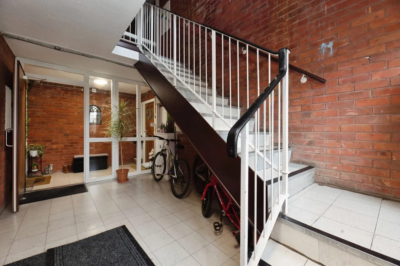 Grovelands, West Molesey, KT8, photo 10