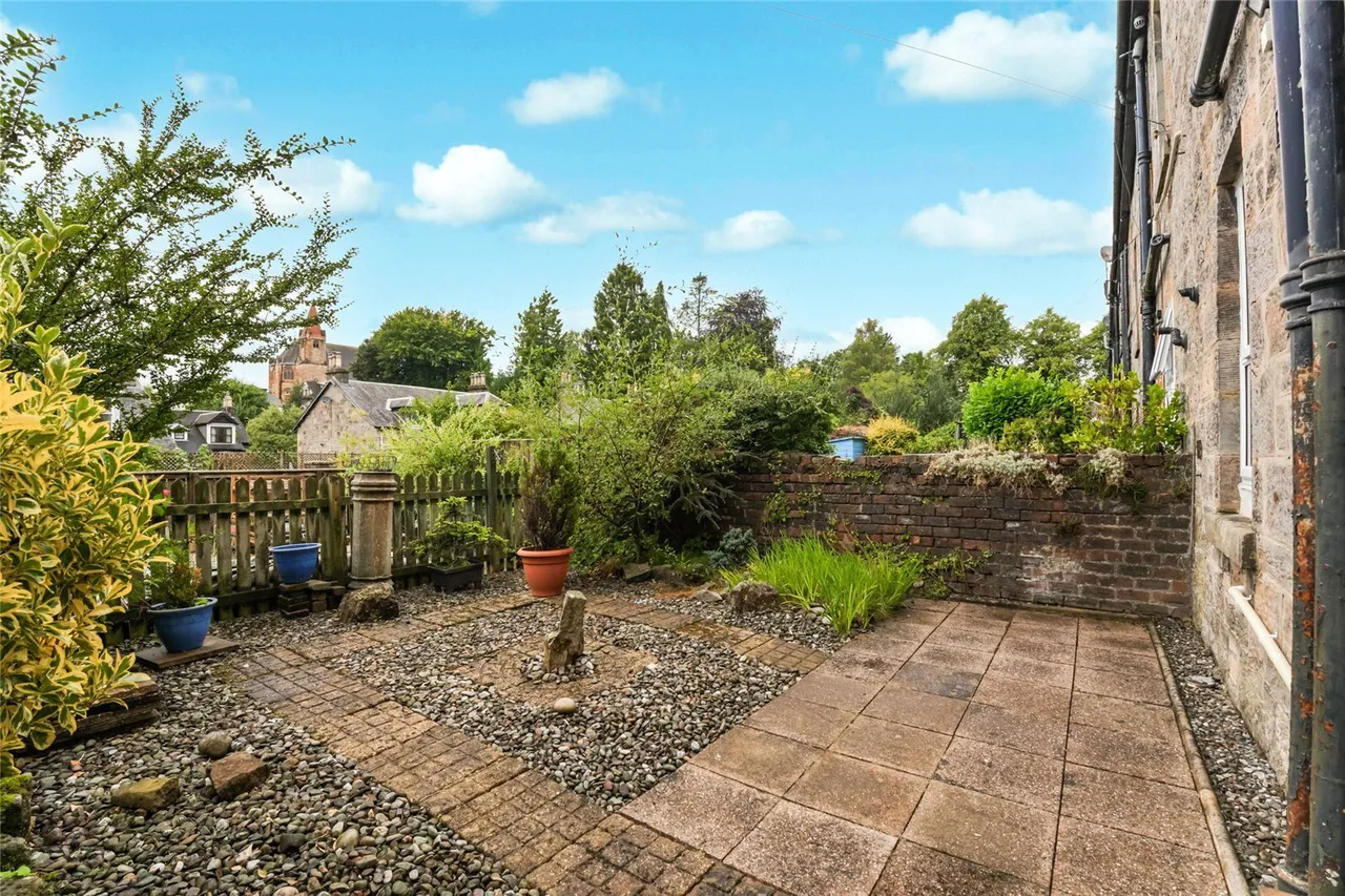 21 Strathblane Road, Milngavie, Glasgow, East Dunbartonshire, G62, photo 4