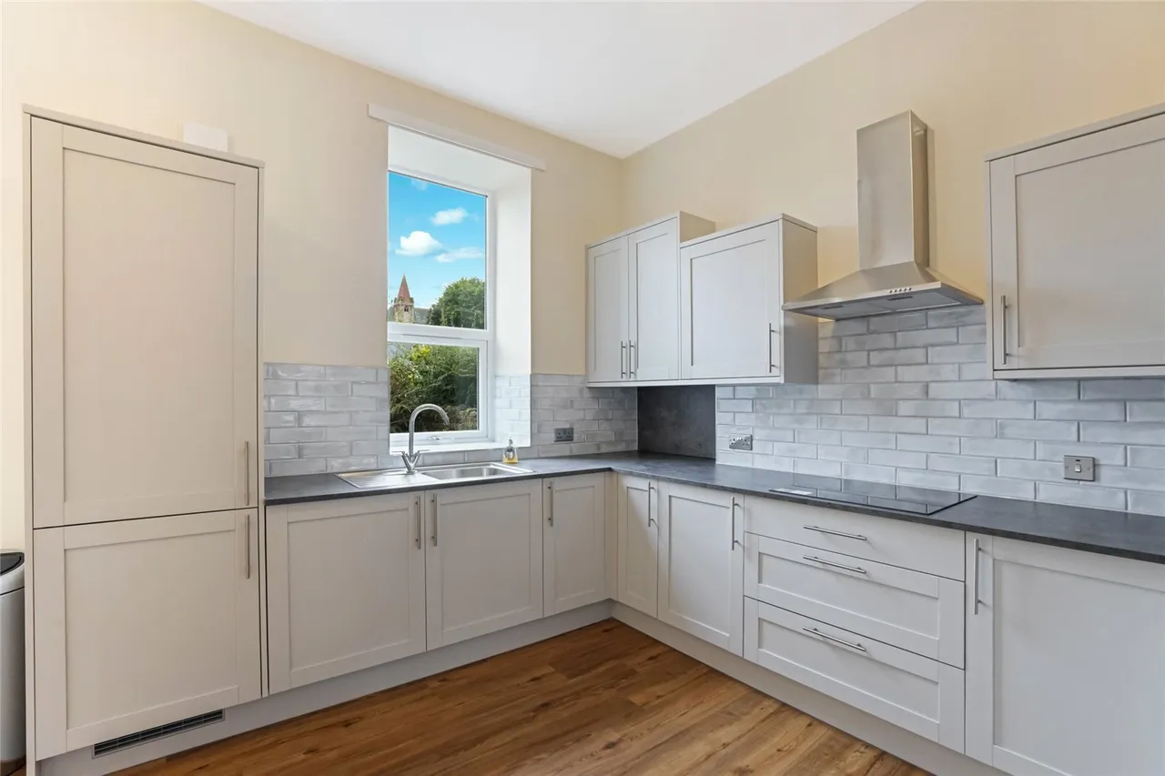 21 Strathblane Road, Milngavie, Glasgow, East Dunbartonshire, G62, photo 3