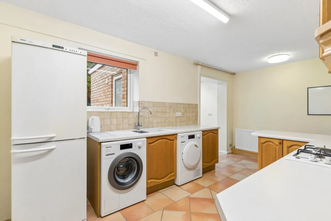 Hillcrest, Baldock, Hertfordshire, SG7 6NF, photo 12