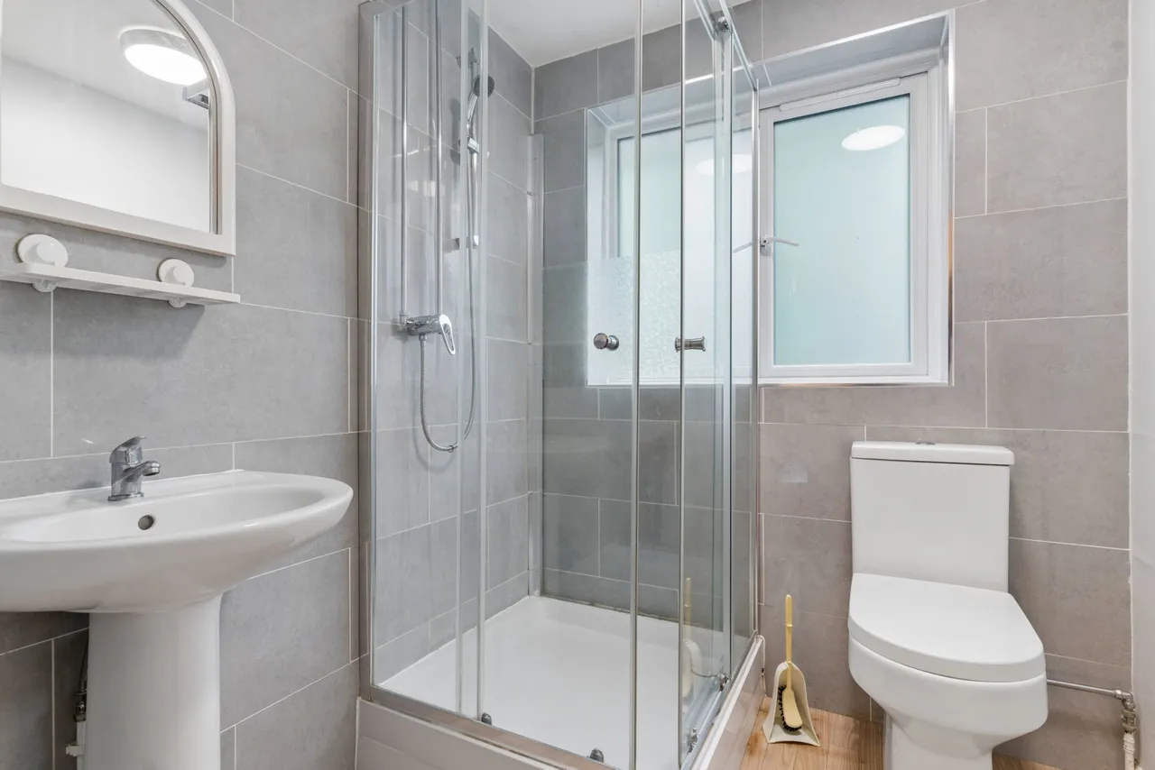 Hillcrest, Baldock, Hertfordshire, SG7 6NF, photo 4
