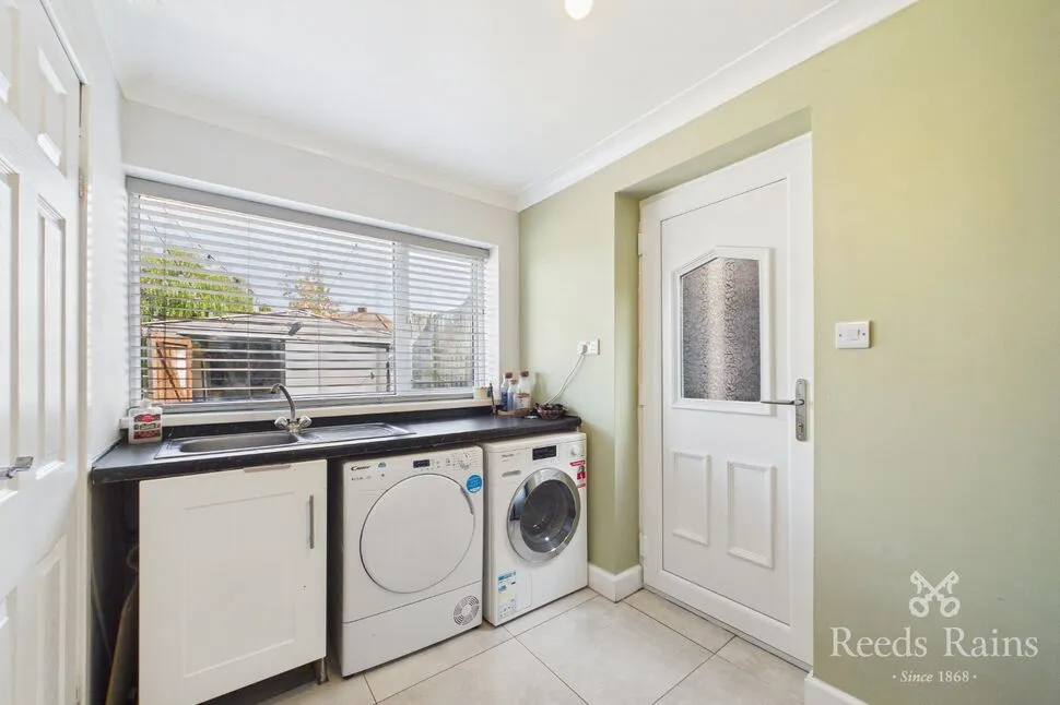 Woodall Road South, Rotherham, South Yorkshire, S65, photo 9
