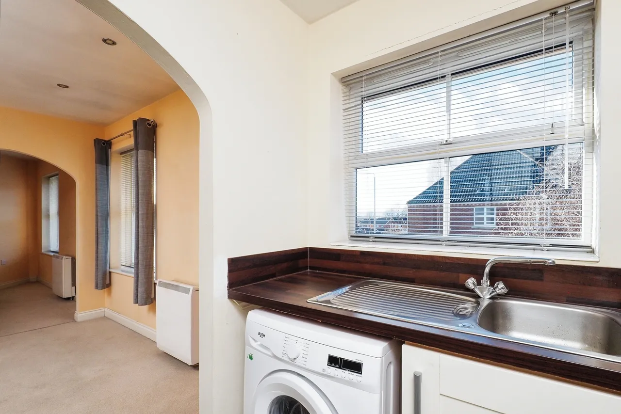 Robinson Court, Chilwell, Beeston, Nottingham, NG9, photo 6