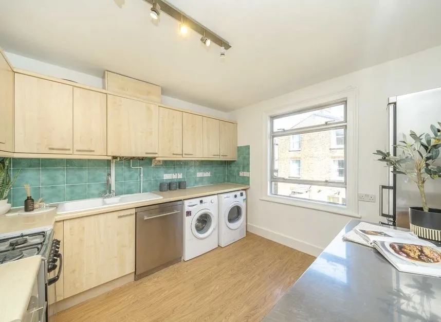 Thirsk Road, Northcote Road, SW11, photo 4