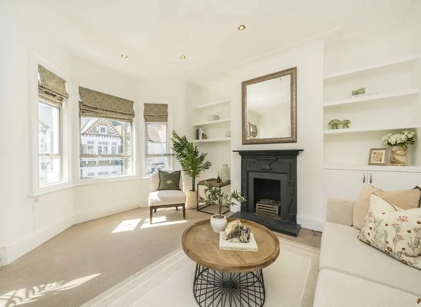 Thirsk Road, Northcote Road, SW11, photo 2