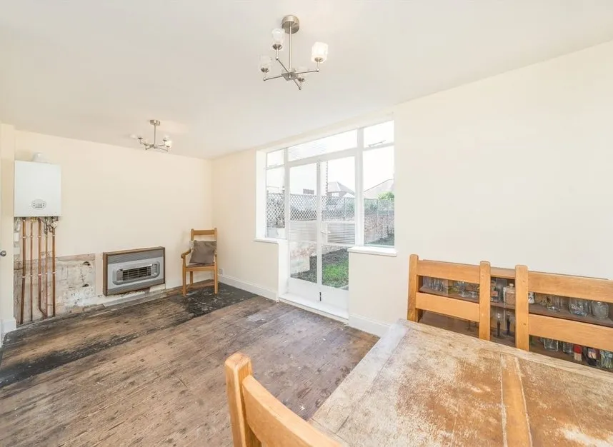 Derwent Road, Whitton, TW2, photo 4