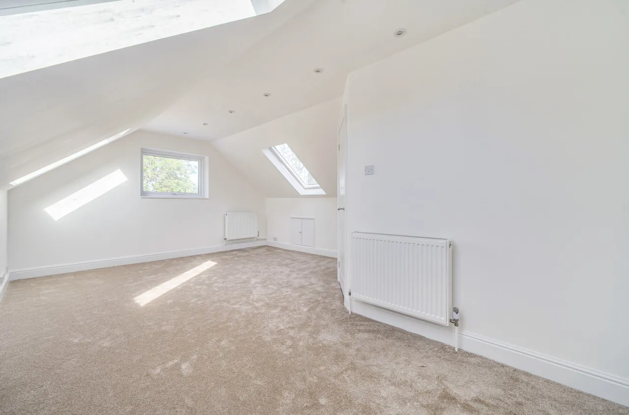 Terrace Road South, Binfield, Bracknell, Berkshire, RG42 4DS, photo 6