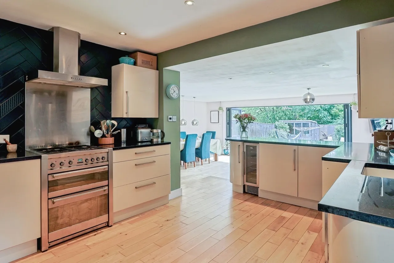 Alder Road, Branksome, BH12, photo 4