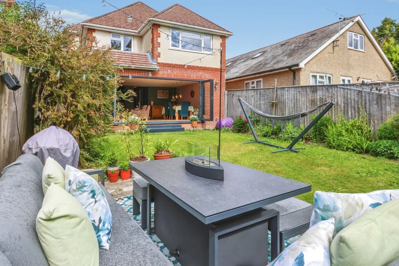 Alder Road, Branksome, BH12, photo 2