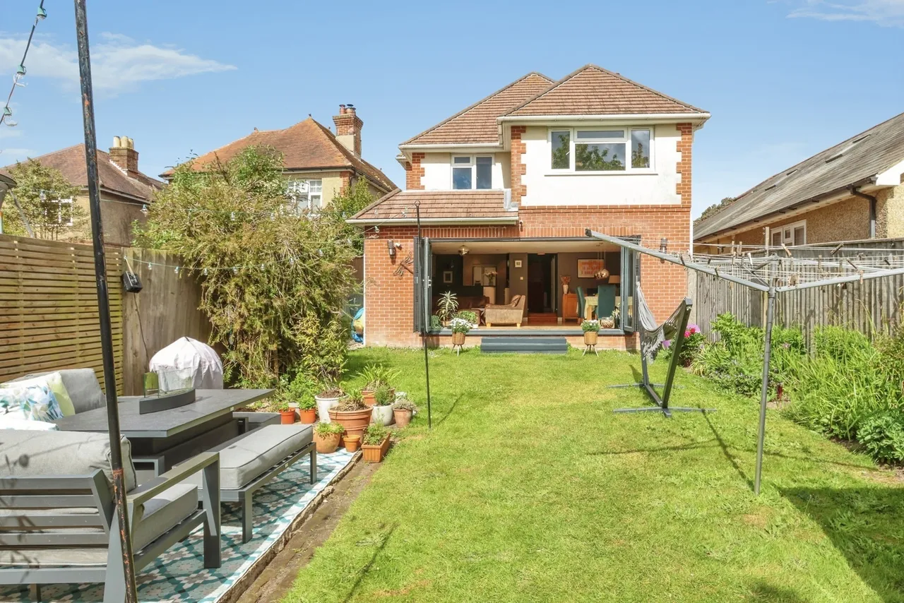 Alder Road, Branksome, BH12, photo 25