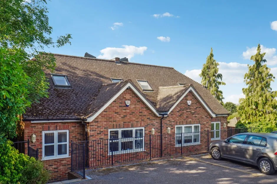 Harefield Road, Uxbridge, UB8, photo 18