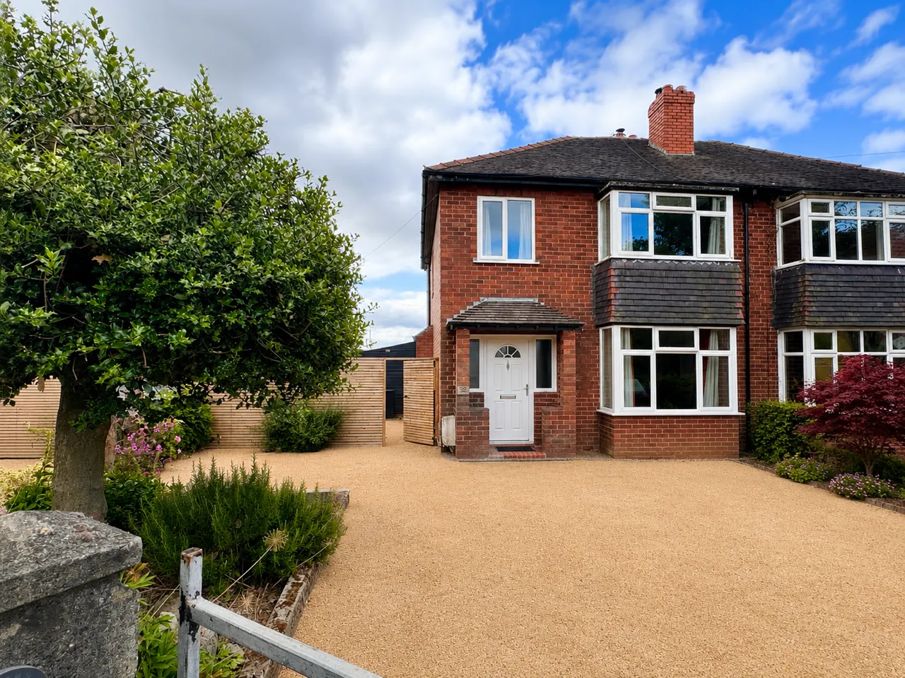 3 bed house for sale — Oak Drive, Oswestry, SY11 2RU