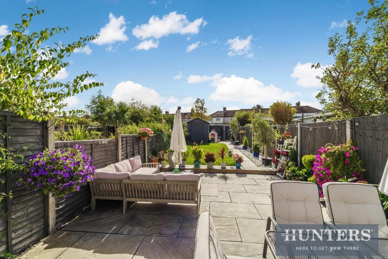 Buckland Way, Worcester Park, KT4, photo 2