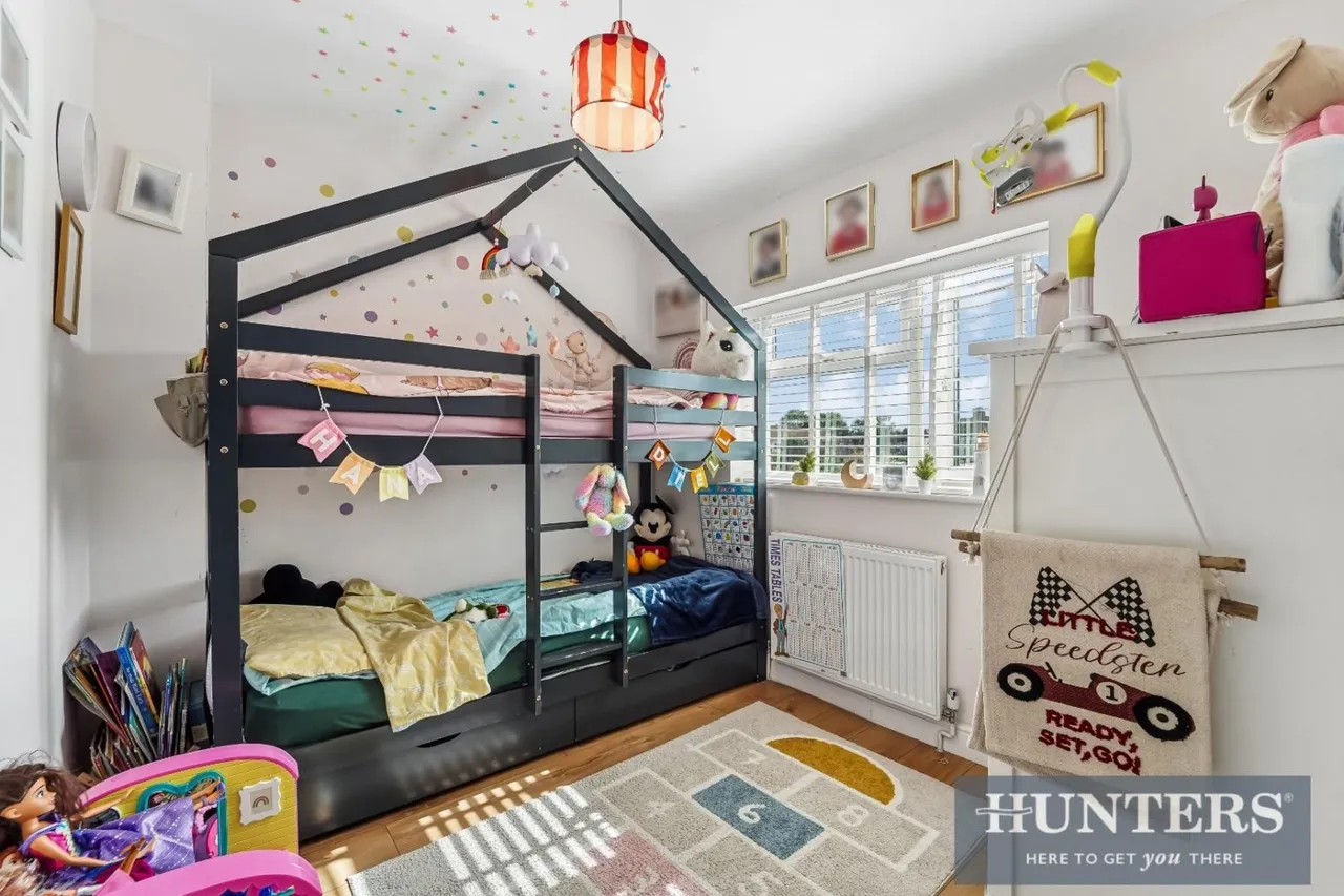 Buckland Way, Worcester Park, KT4, photo 9