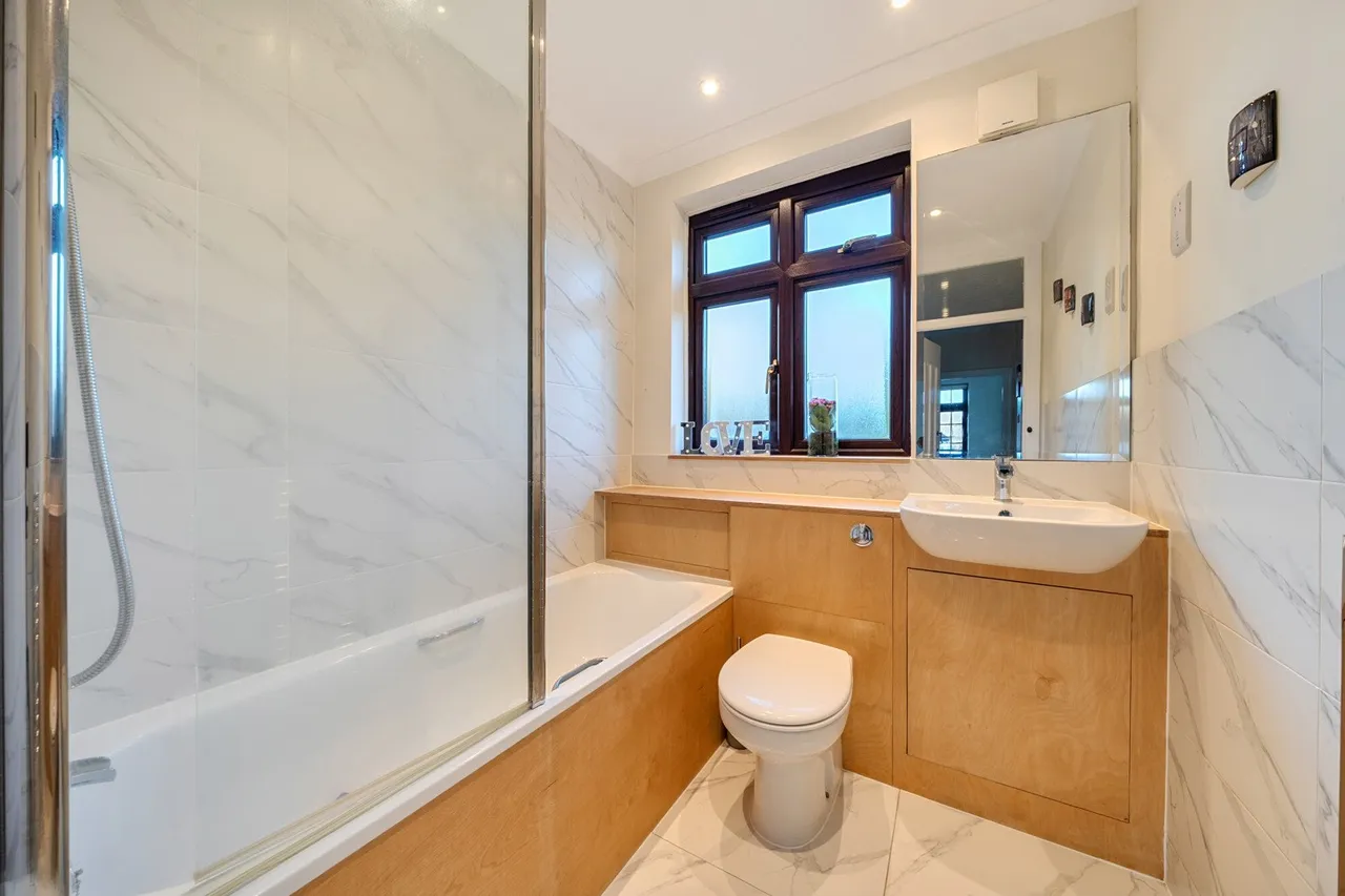 Durham Road, Kent, BR2, photo 9