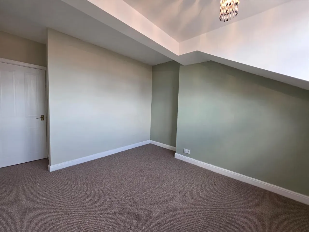 Belvoir Terrace, Scarborough, Scarborough YO11 2PP, photo 9