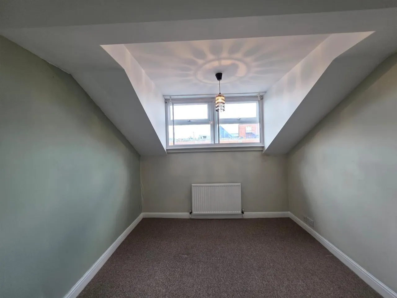 Belvoir Terrace, Scarborough, Scarborough YO11 2PP, photo 10