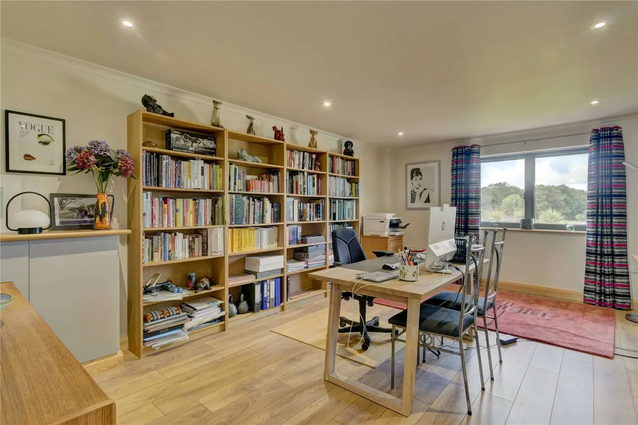 Thornfalcon, Taunton, Somerset, TA3 5NR, photo 12