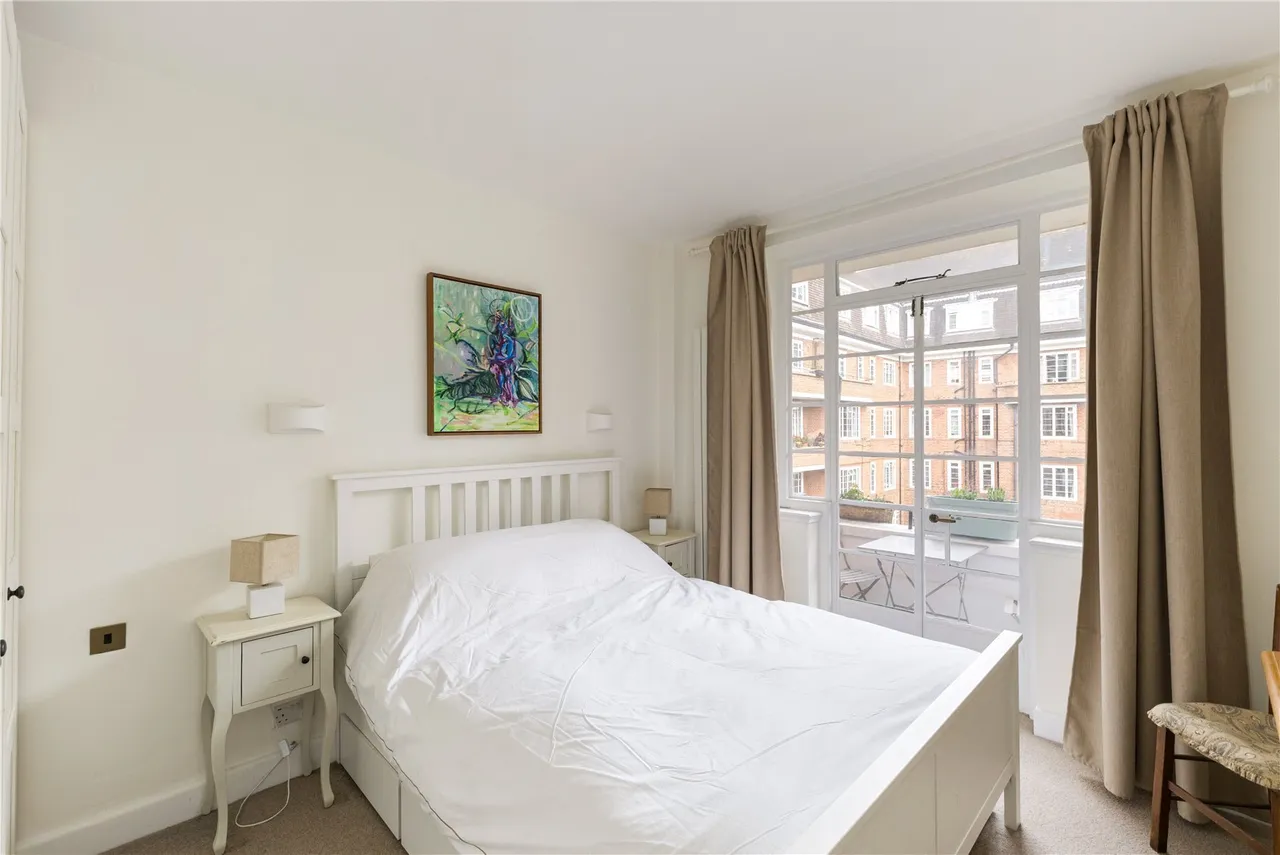 Sutton Court Road, London, W4, photo 5