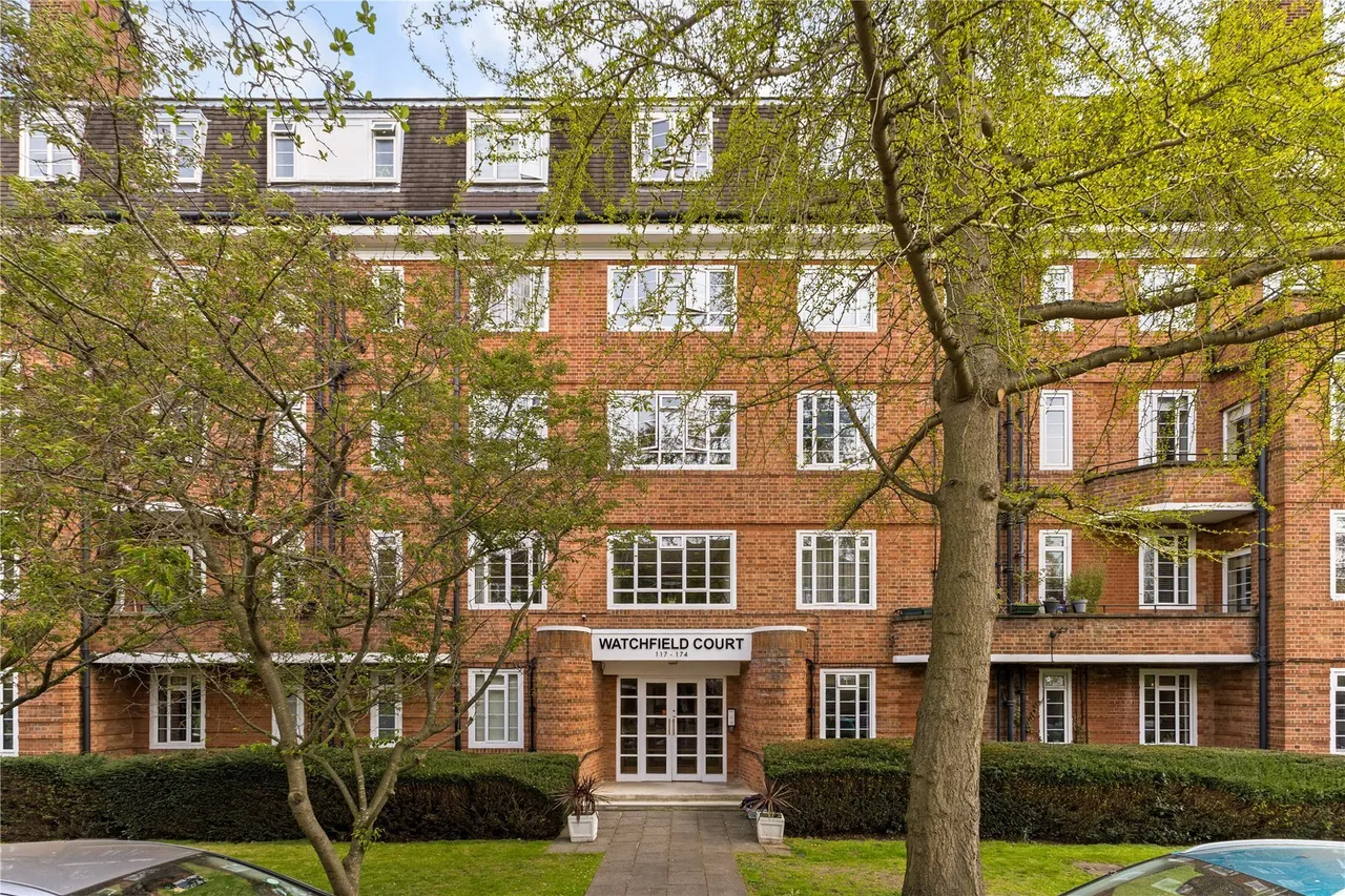 Sutton Court Road, London, W4, photo 8