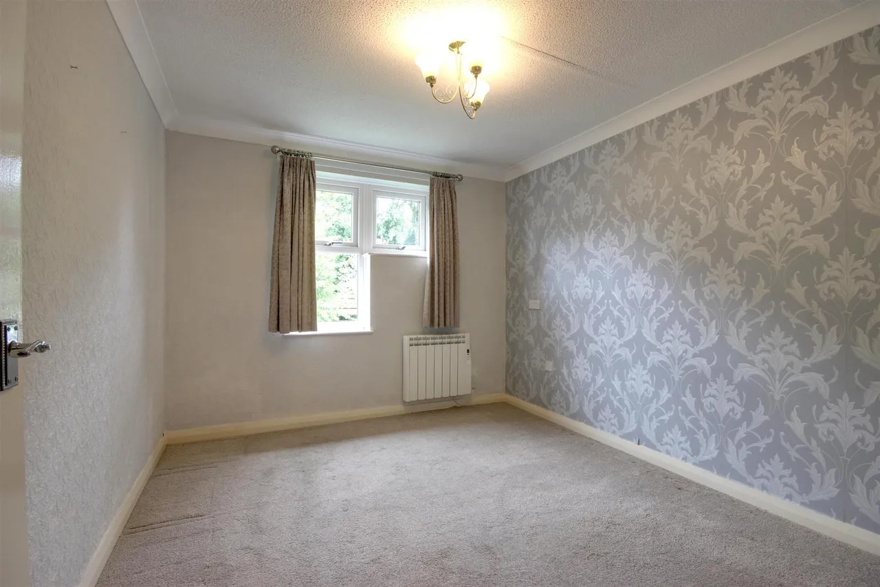 Lowfield Road, Anlaby, Hull, photo 10