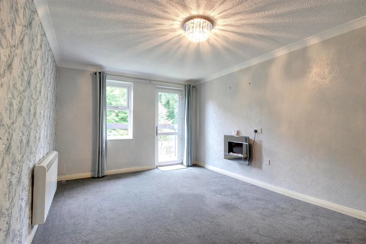 Lowfield Road, Anlaby, Hull, photo 2