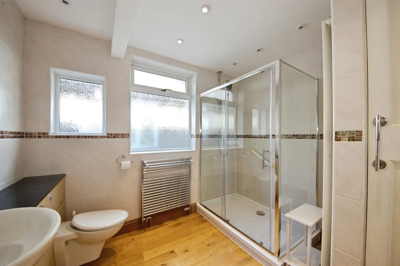 Longbridge Road, Barking, photo 10