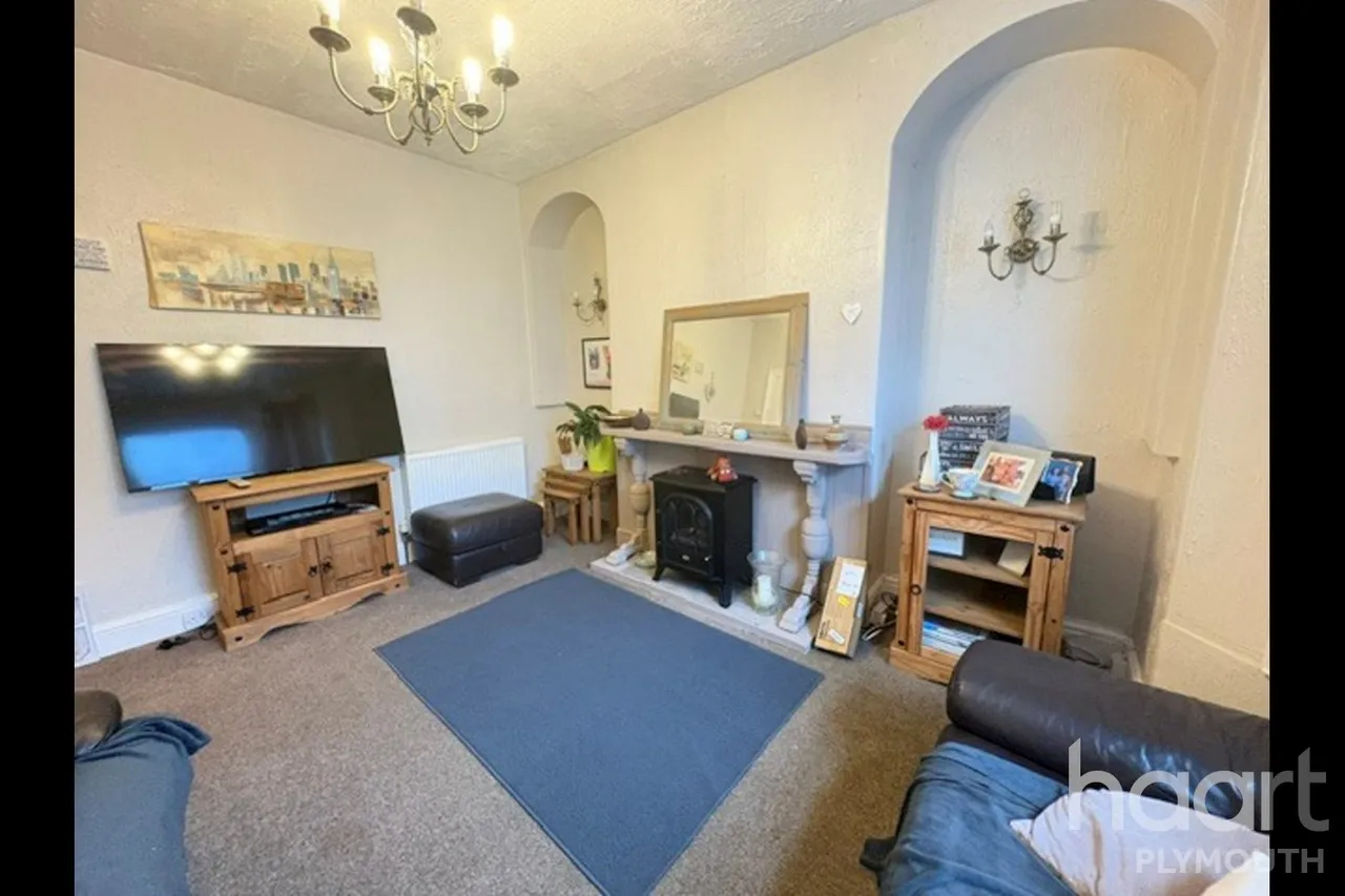 Admiralty Street, Plymouth, PL2, photo 2