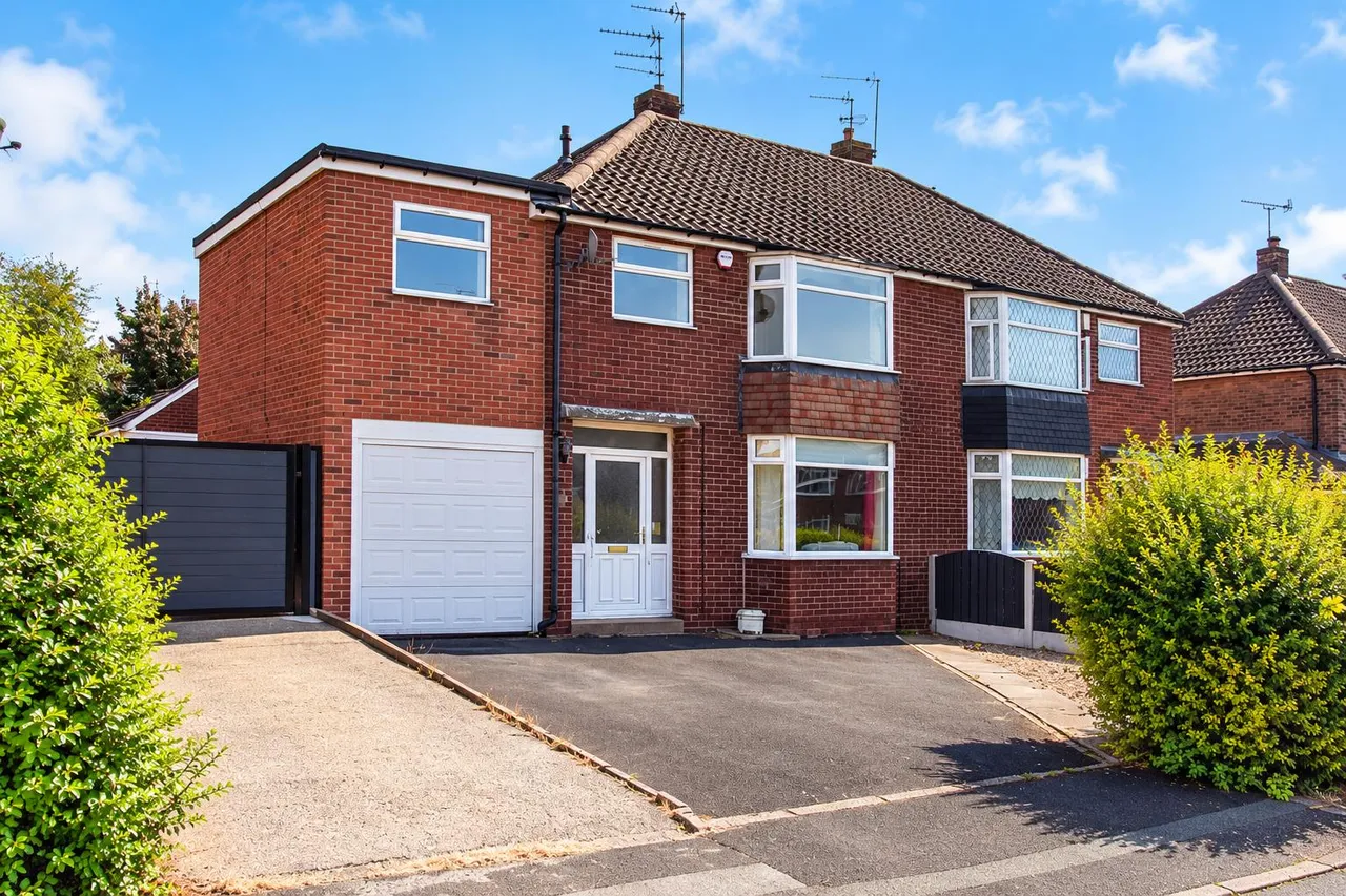 4 bed house for sale, Grange Road, Rotherham, S60