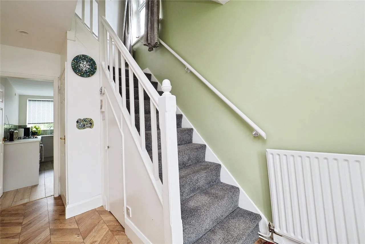 Russell Avenue, Wollaton, Nottingham, NG8, photo 10