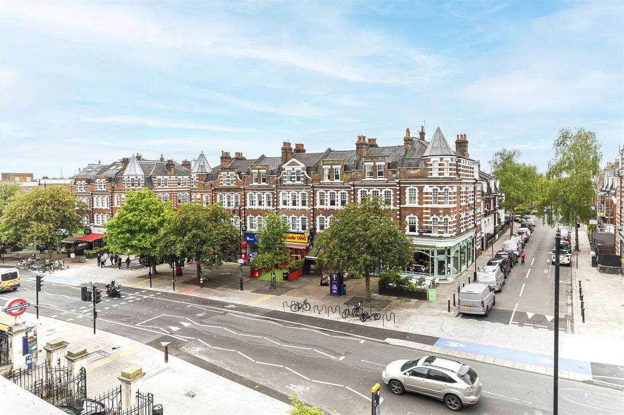 Haverstock Hill, London NW3 2AH, photo 4