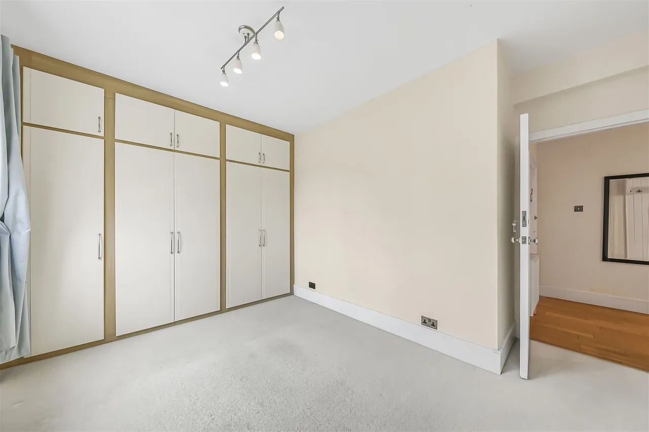 Haverstock Hill, London NW3 2AH, photo 15