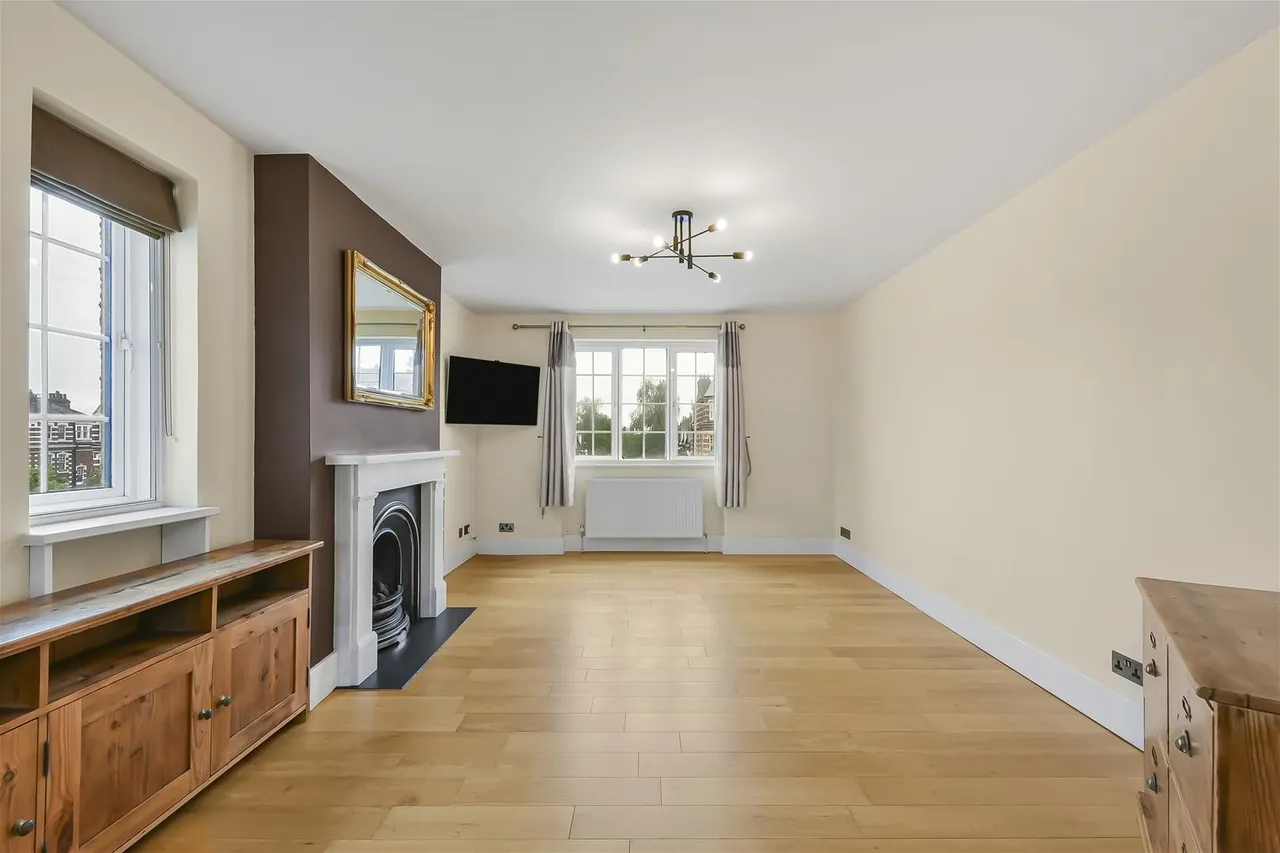 Haverstock Hill, London NW3 2AH, photo 12