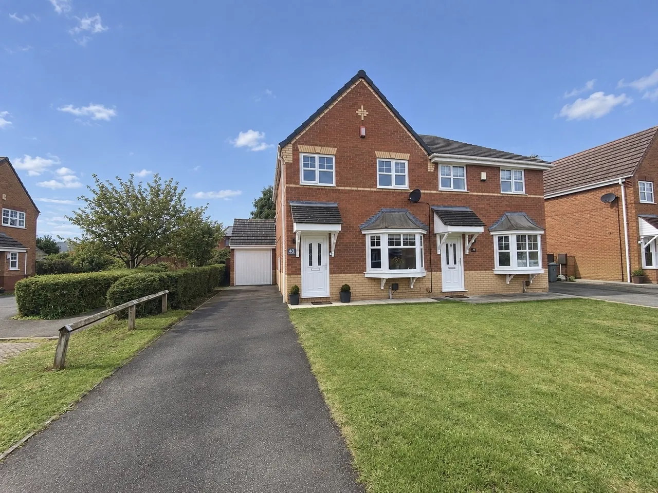 3 bed house to rent — Masefield Way, CW11