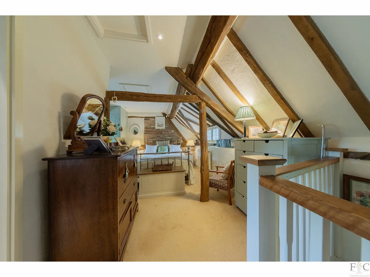 Bell Lane, Burton Overy, LE8, photo 21