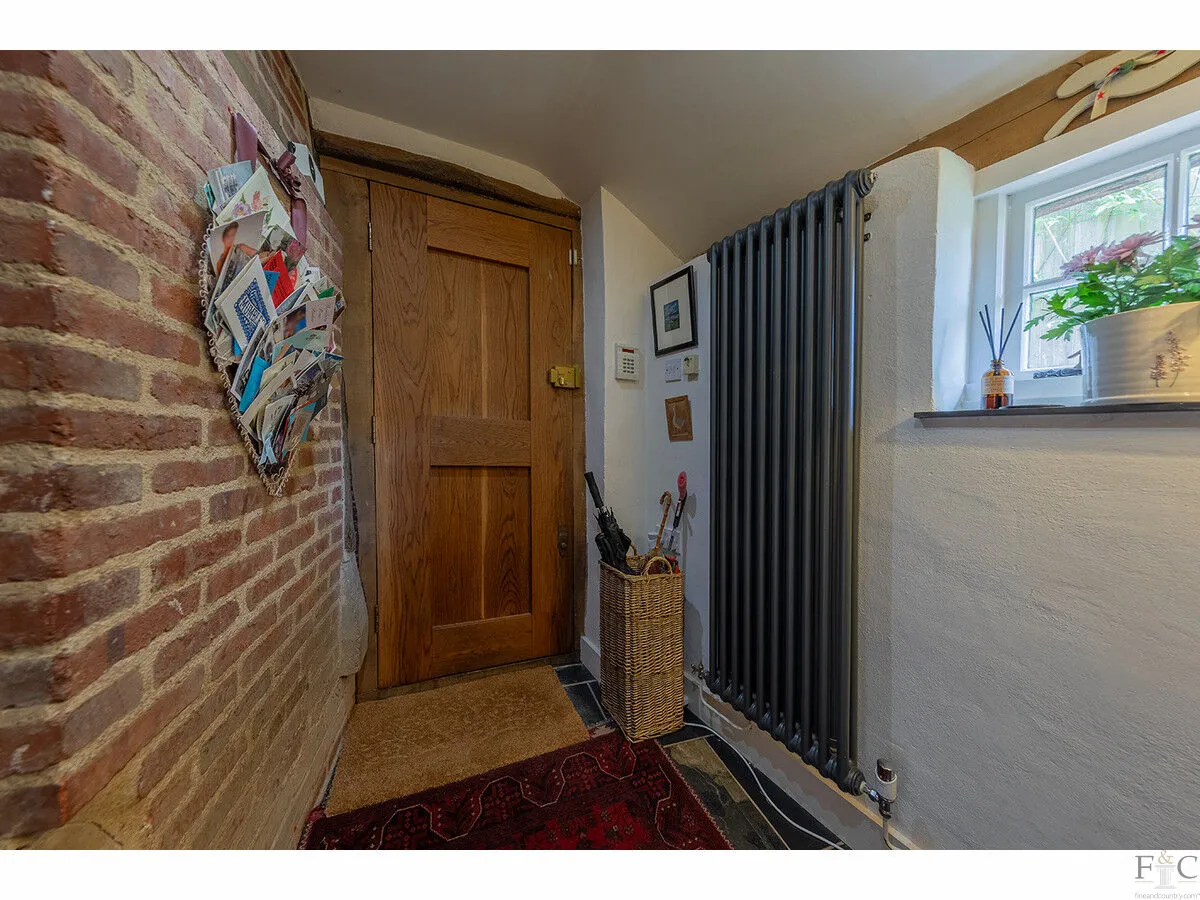 Bell Lane, Burton Overy, LE8, photo 8