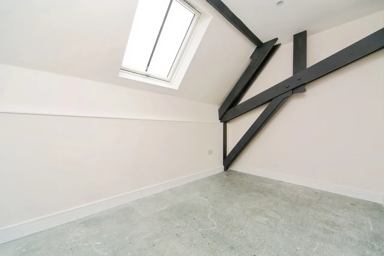 Lansdowne Road, Colwyn Bay, LL29, photo 8