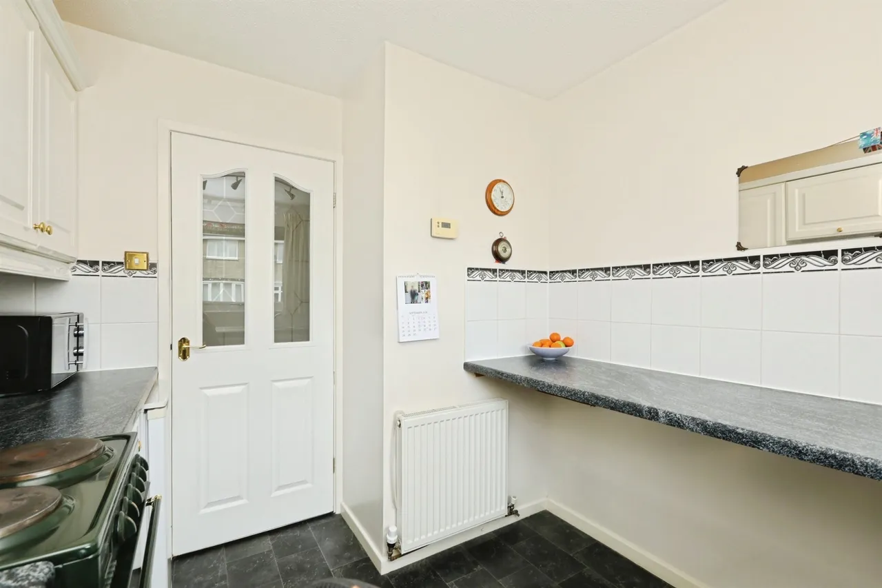 Hunters Way, Dinnington, Sheffield, photo 4