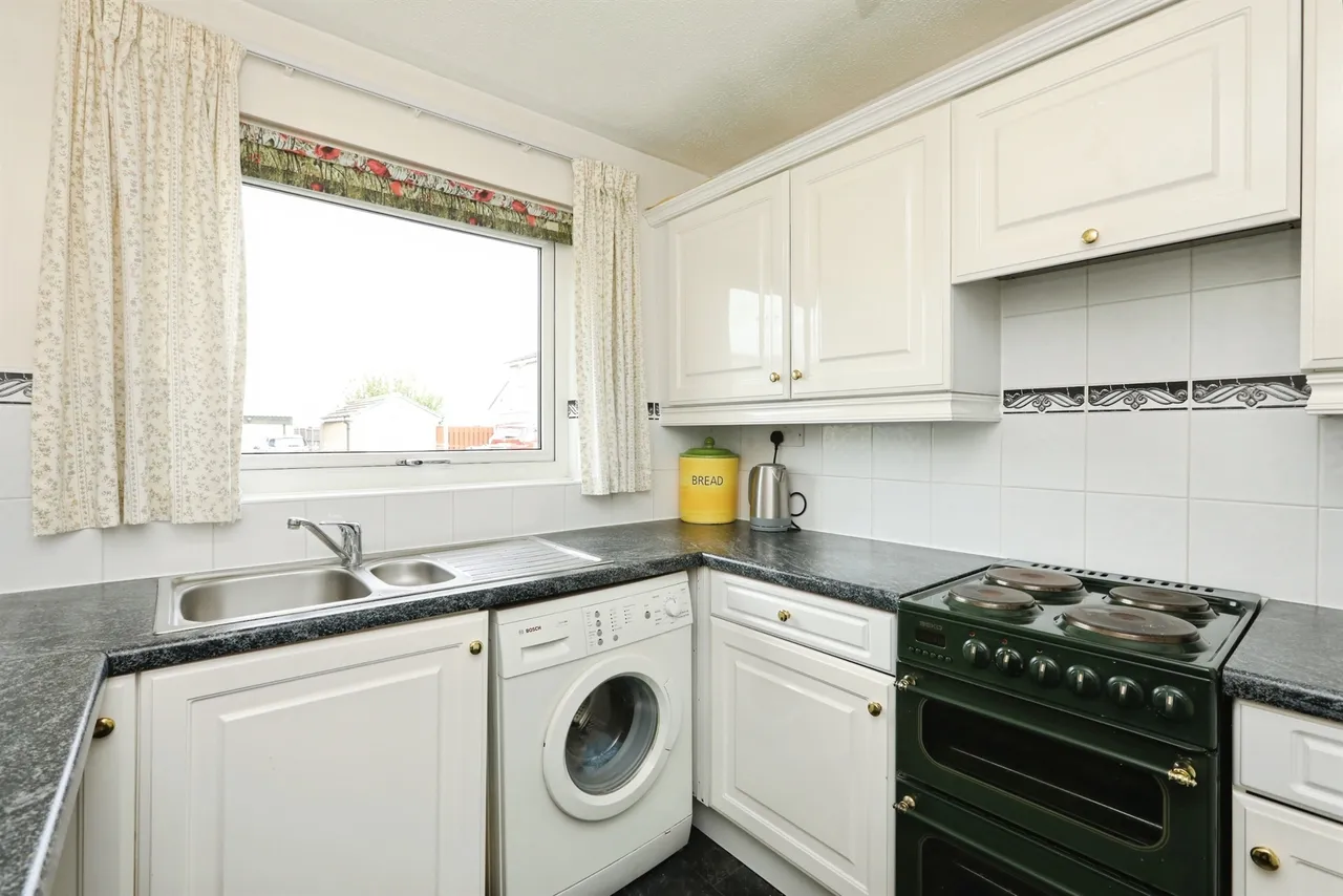 Hunters Way, Dinnington, Sheffield, photo 5