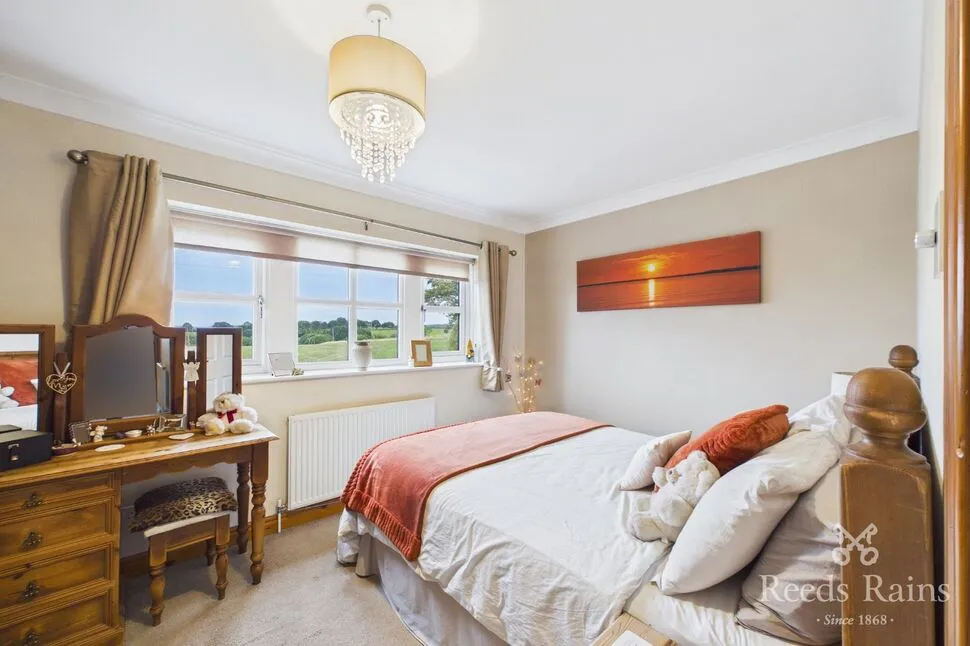 Netherton Lane, Netherton, WF4, photo 11