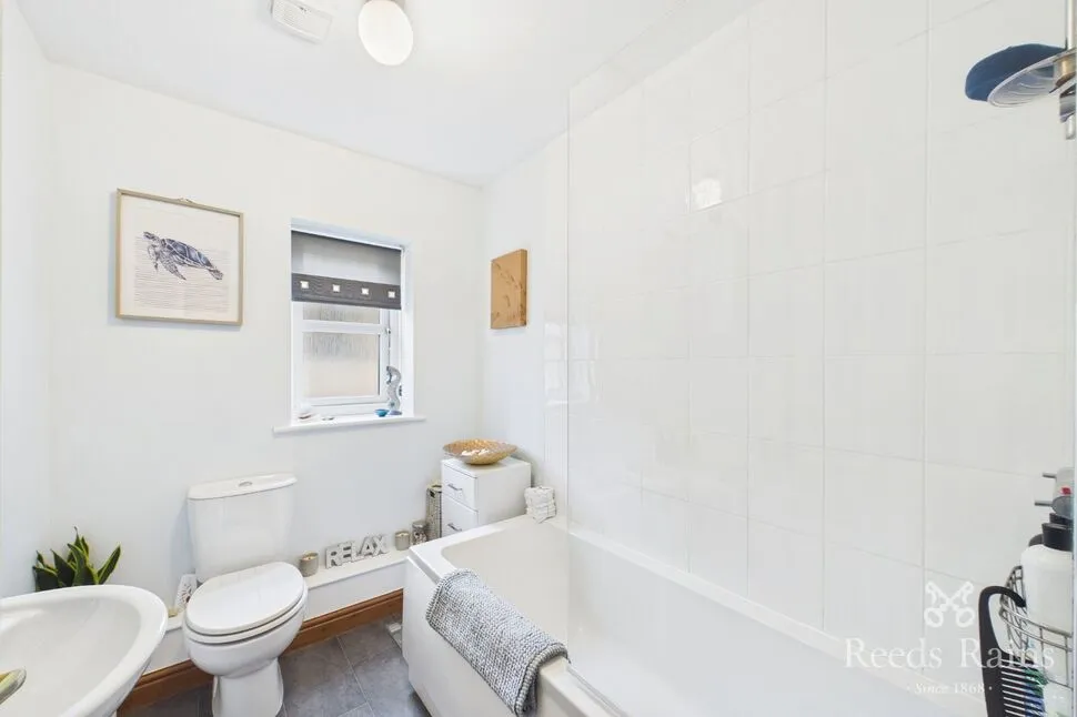 Netherton Lane, Netherton, WF4, photo 10