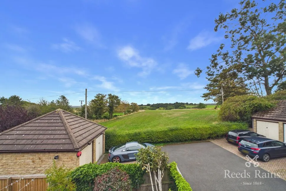 Netherton Lane, Netherton, WF4, photo 5