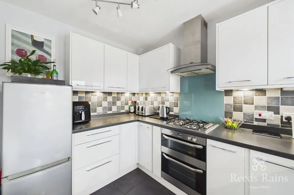 Netherton Lane, Netherton, WF4, photo 2