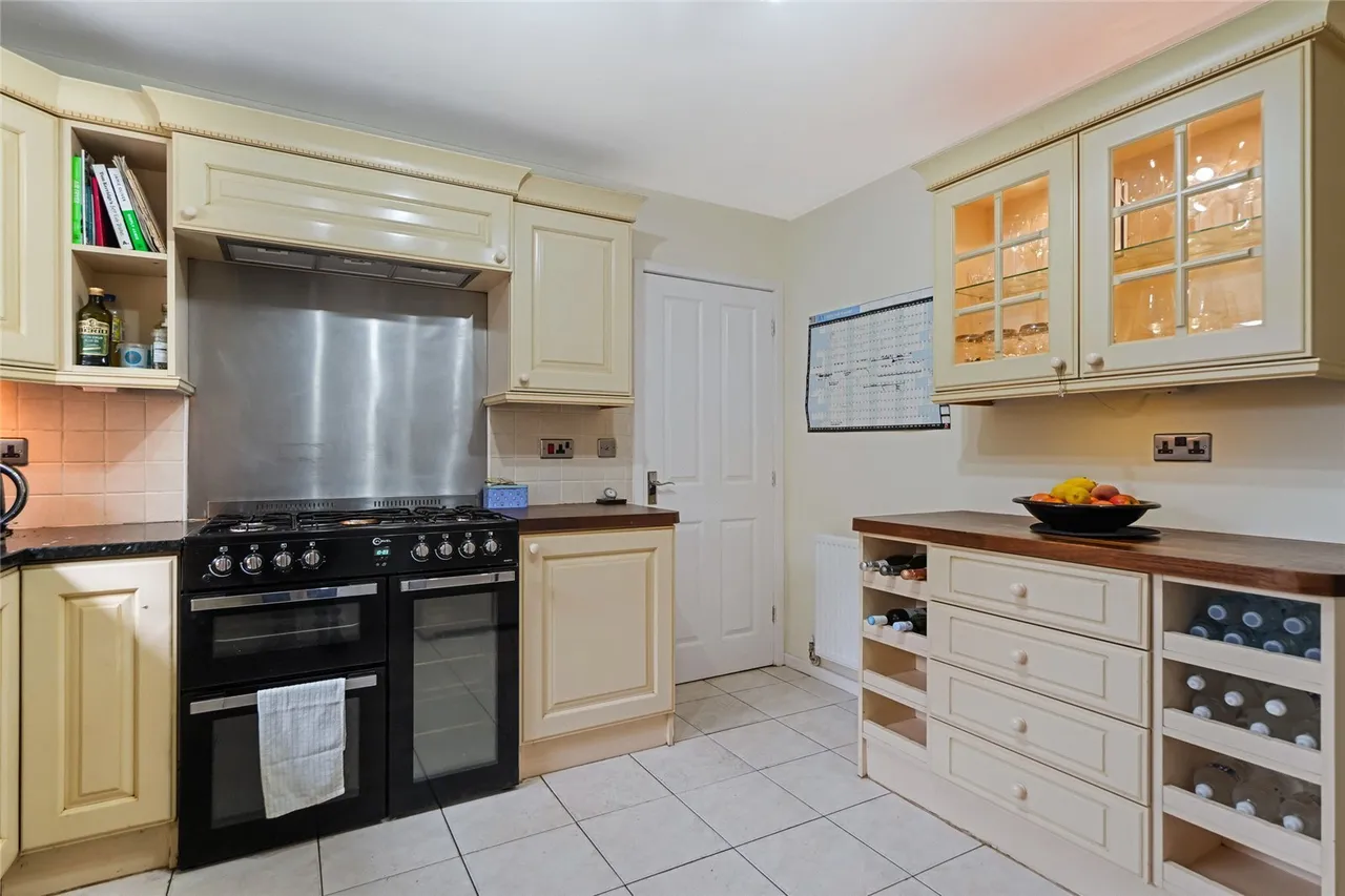 Devon Walk, Cumbernauld, G68, photo 6