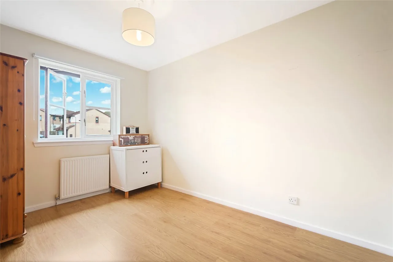 Devon Walk, Cumbernauld, G68, photo 14
